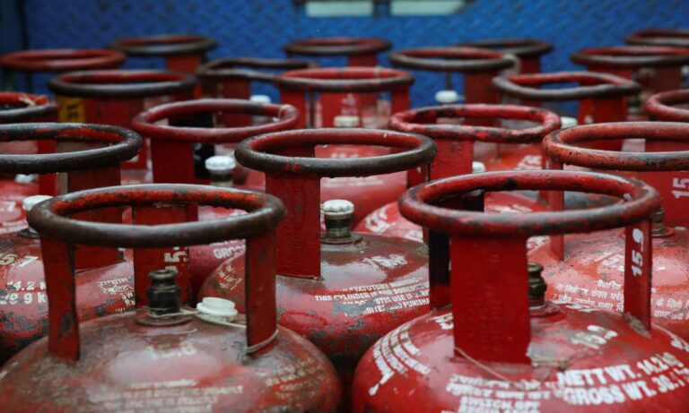 Why Cameroonians Still Can’t Find Cooking Gas.